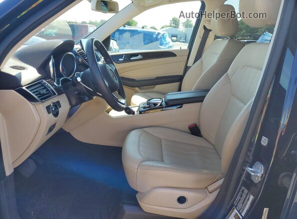 4JGDA5HB0HA945582 2017 MERCEDES-BENZ GLE Blue Vista interior delantera