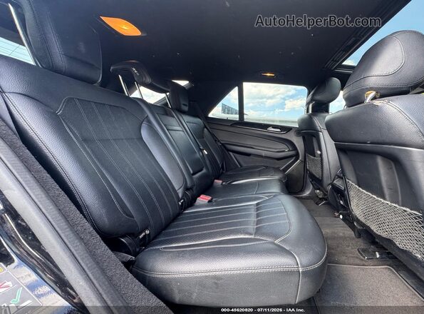4JGDA5HB1HA884534 2017 MERCEDES-BENZ GLE 350 Black Vista del salpicadero