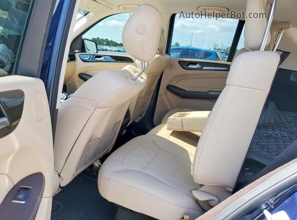 4JGDA5HB1JB017103 2018 MERCEDES-BENZ GLE Blue Rear interior view