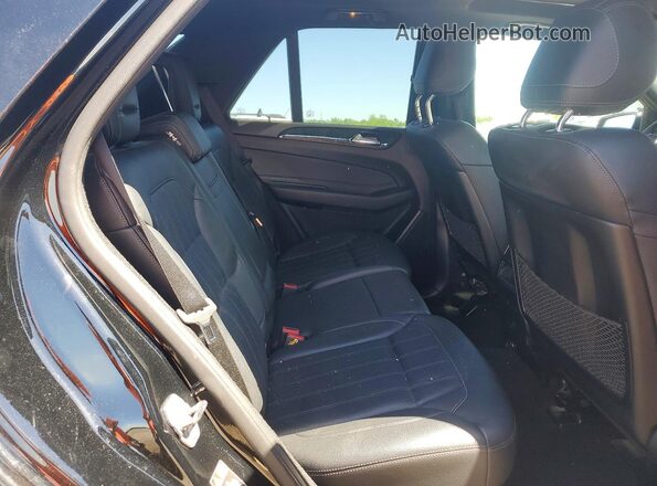 4JGDA5HB1JB203272 2018 MERCEDES-BENZ GLE Black Widok wnętrza z tyłu