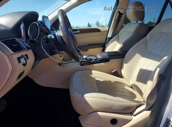 4JGDA5HB2GA731658 2016 MERCEDES-BENZ GLE White Vista interior delantera