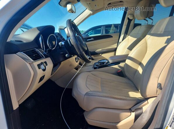 4JGDA5HB3GA634307 2016 MERCEDES-BENZ GLE White წინა სალონის ხედი