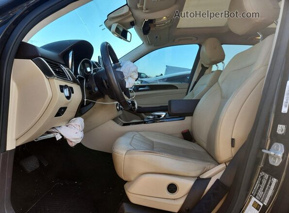 4JGDA5HB4GA626118 2016 MERCEDES-BENZ GLE Black Вид салону спереду