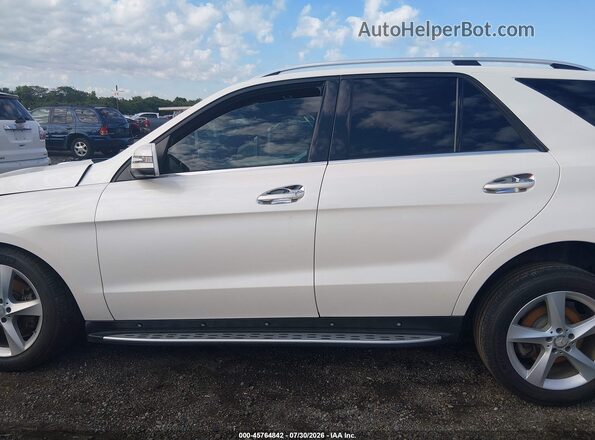 4JGDA5HB4GA720273 2016 MERCEDES-BENZ GLE 350 White სალონის 360-გრადუსიანი ხედი