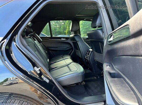 4JGDA5HB5HA820044 2017 MERCEDES-BENZ GLE Black Սալոնի դիմացի տեսք