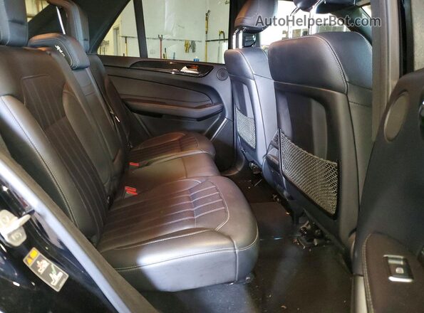 4JGDA5HB5HA916787 2017 MERCEDES-BENZ GLE Black Widok wnętrza z tyłu