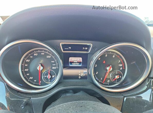 4JGDA5HB6JB091214 2018 MERCEDES-BENZ GLE White Vista del cuadro de instrumentos
