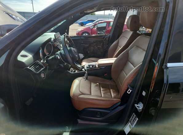 4JGDA5HB7HA913325 2017 MERCEDES-BENZ GLE Black Widok wnętrza z przodu