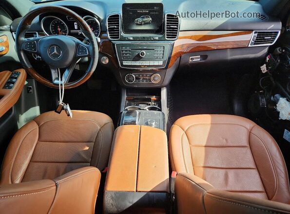 4JGDA5HB7HA913325 2017 MERCEDES-BENZ GLE Black Widok deski rozdzielczej