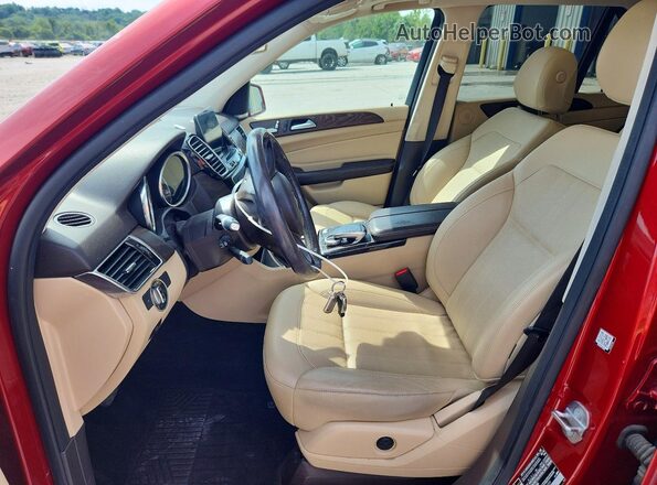 4JGDA5HB7JB185909 2018 MERCEDES-BENZ GLE Red Вид салону спереду