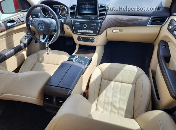 4JGDA5HB7JB185909 2018 MERCEDES-BENZ GLE Red Вид панелі приладів