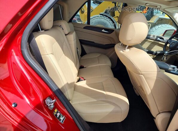 4JGDA5HB7JB185909 2018 MERCEDES-BENZ GLE Red Вид задніх сидінь