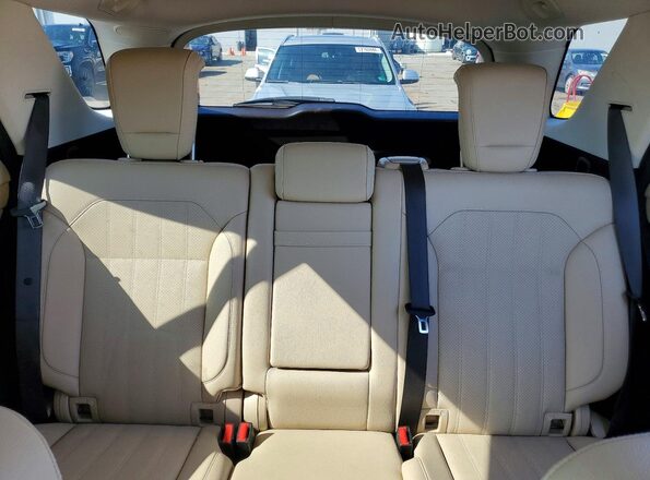 4JGDA5HB9HA972103 2017 MERCEDES-BENZ GLE Blue Widok tylnych siedzeń