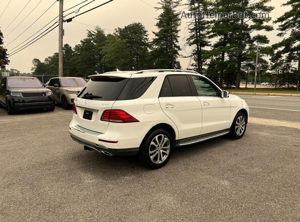 4JGDA5HBXGA644364 2016 MERCEDES-BENZ GLE White Przód prawy