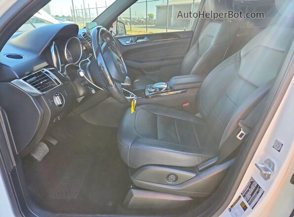 4JGDA5HBXHA932404 2017 MERCEDES-BENZ GLE White Սալոնի դիմացի տեսք