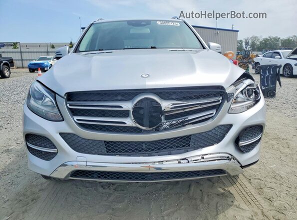 4JGDA5JB0GA689050 2016 MERCEDES-BENZ GLE Silver Widok z przodu