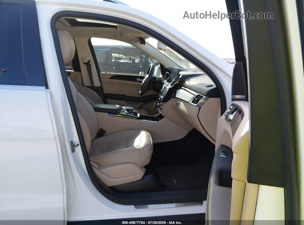 4JGDA5JB0JB106686 2018 MERCEDES-BENZ GLE 350 White Вид салону спереду