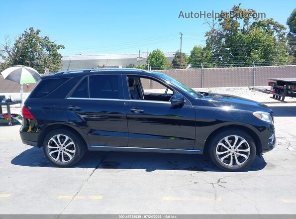 4JGDA5JB2GA634552 2016 MERCEDES-BENZ GLE 350 Black Widok wnętrza z tyłu
