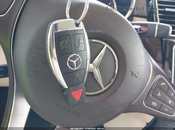 4JGDA5JB2HA925005 2017 MERCEDES-BENZ GLE 350 Gray Widok deski rozdzielczej