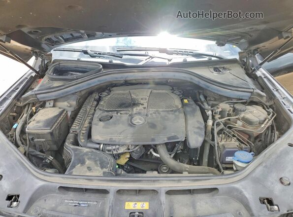 4JGDA5JB2HA993482 2017 MERCEDES-BENZ GLE Black ძრავის განყოფილების ხედი