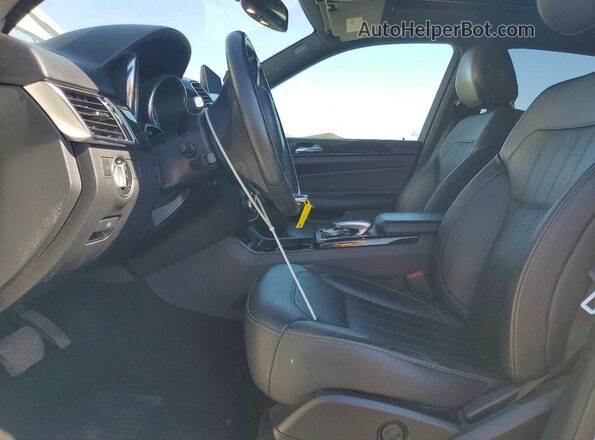 4JGDA5JB2JB148518 2018 MERCEDES-BENZ GLE White Vista interior delantera