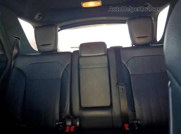 4JGDA5JB2JB148518 2018 MERCEDES-BENZ GLE White Vista de los asientos traseros
