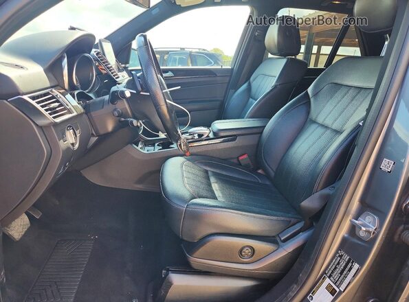 4JGDA5JB2JB194768 2018 MERCEDES-BENZ GLE Серебряный Вид салона спереди