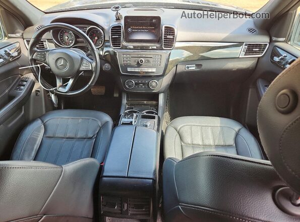 4JGDA5JB2JB194768 2018 MERCEDES-BENZ GLE Серебряный Вид панели приборов