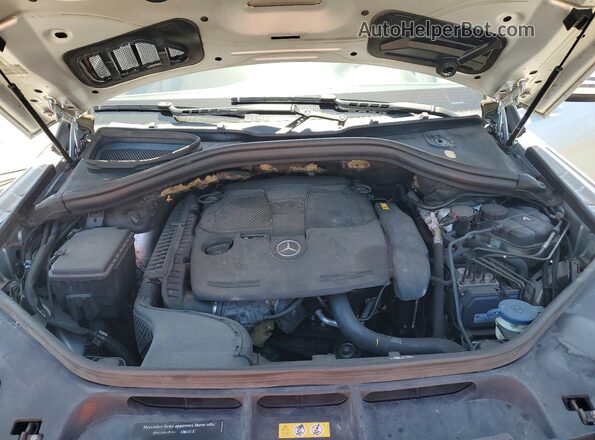 4JGDA5JB3GA788686 2016 MERCEDES-BENZ GLE Silver Widok komory silnika