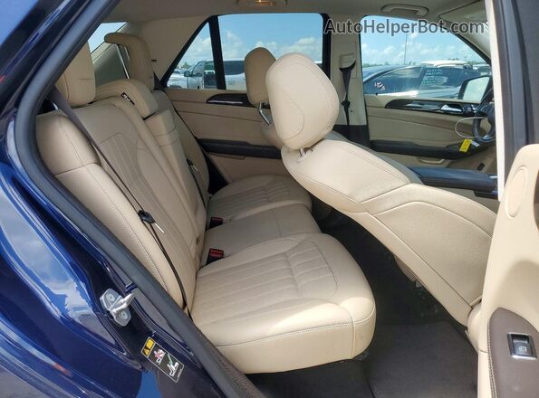 4JGDA5JB3JB146549 2018 MERCEDES-BENZ GLE Синий Вид задней части салона