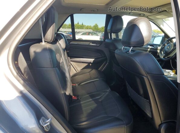 4JGDA5JB4GA658755 2016 MERCEDES-BENZ GLE Gray Vista de los asientos traseros