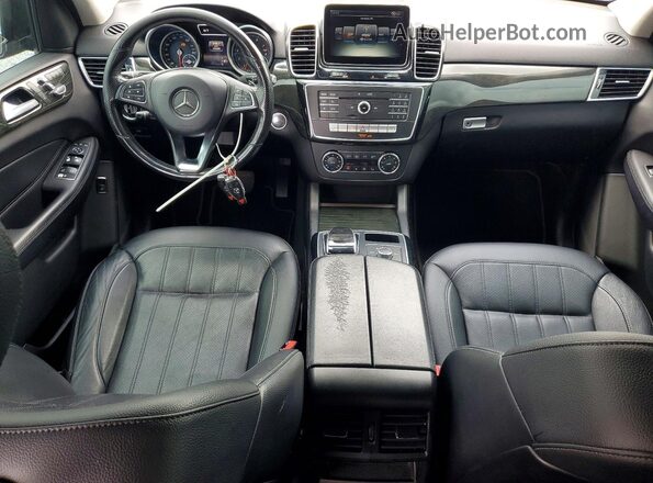 4JGDA5JB4GA686085 2016 MERCEDES-BENZ GLE Black Widok deski rozdzielczej