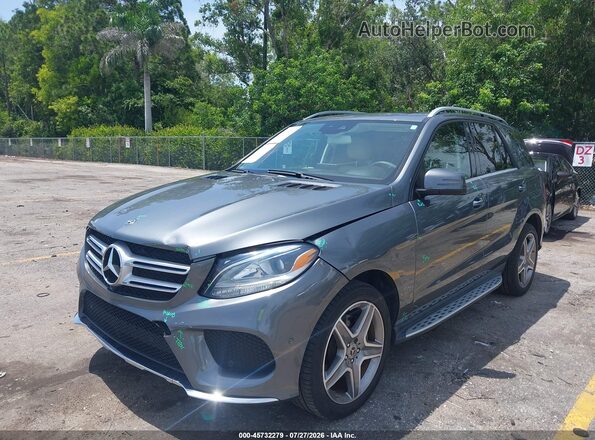 4JGDA5JB4JB060795 2018 MERCEDES-BENZ GLE 350 Серебряный Вид спереди