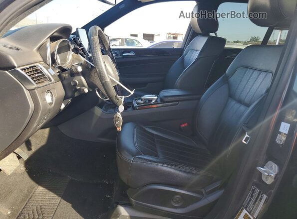 4JGDA5JB5GA754068 2016 MERCEDES-BENZ GLE Charcoal Front interior view