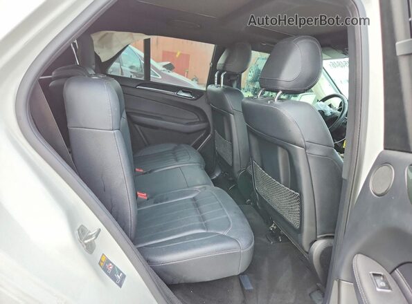 4JGDA5JB5HA884028 2017 MERCEDES-BENZ GLE White Սալոնի հետևի տեսք