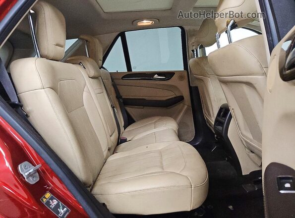 4JGDA5JB5HA957527 2017 MERCEDES-BENZ GLE Red Vista interior trasera