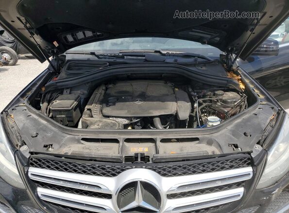 4JGDA5JB6JB004549 2018 MERCEDES-BENZ GLE Black Շարժիչի բաժամունքի տեսք