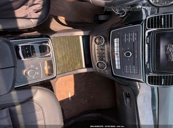 4JGDA5JB6JB065089 2018 MERCEDES-BENZ GLE Black Առջևի վահանակի տեսք