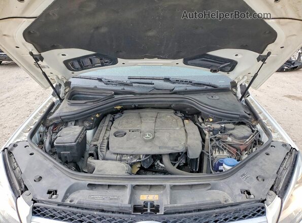 4JGDA5JB7GA690454 2016 MERCEDES-BENZ GLE White უკანა სალონის ხედი