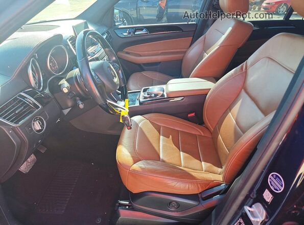 4JGDA5JB7GA690731 2016 MERCEDES-BENZ GLE Blue Вид салону спереду