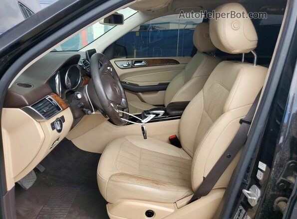 4JGDA5JB7GA747638 2016 MERCEDES-BENZ GLE Черный Вид салона спереди