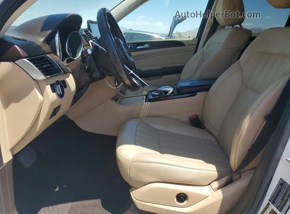 4JGDA5JB7HA971879 2017 MERCEDES-BENZ GLE White Вид салону спереду