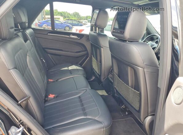 4JGDA5JB7JB161538 2018 MERCEDES-BENZ GLE Black Вид задньої частини салону