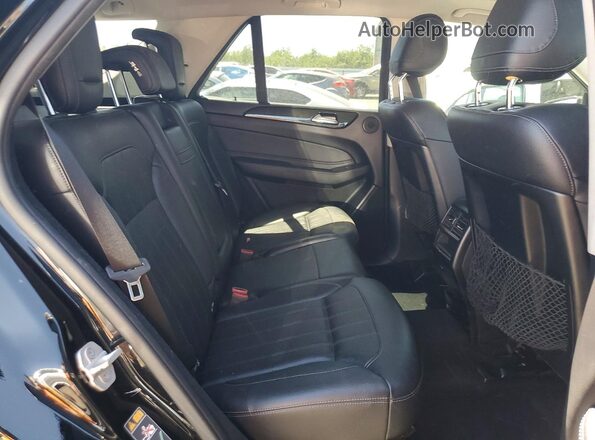 4JGDA5JB8GA716382 2016 MERCEDES-BENZ GLE Black Widok wnętrza z tyłu