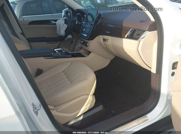 4JGDA5JB8HA840802 2017 MERCEDES-BENZ GLE 350 White Widok wnętrza z przodu