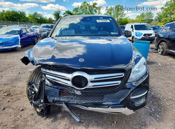 4JGDA5JB9JB080458 2018 MERCEDES-BENZ GLE Black Widok z przodu