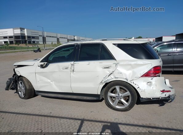 4JGDA5JBXHA851736 2017 MERCEDES-BENZ GLE 350 White Панорамний вид салону 360°