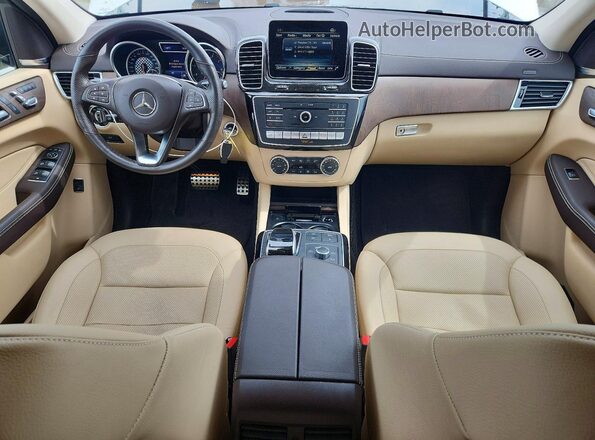 4JGDA6EB1JB098498 2018 MERCEDES-BENZ GLE Белый Вид панели приборов
