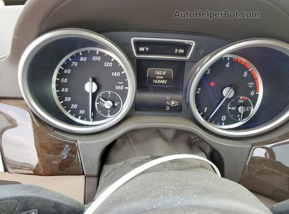 4JGDF2EE7GA670760 2016 MERCEDES-BENZ GL-CLASS Gray ხელსაწყოთა პანელის ხედი