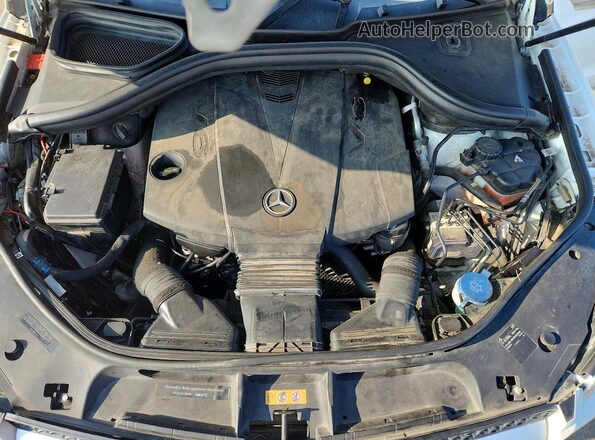 4JGDF2EEXGA702021 2016 MERCEDES-BENZ GL-CLASS White Вид задньої частини салону